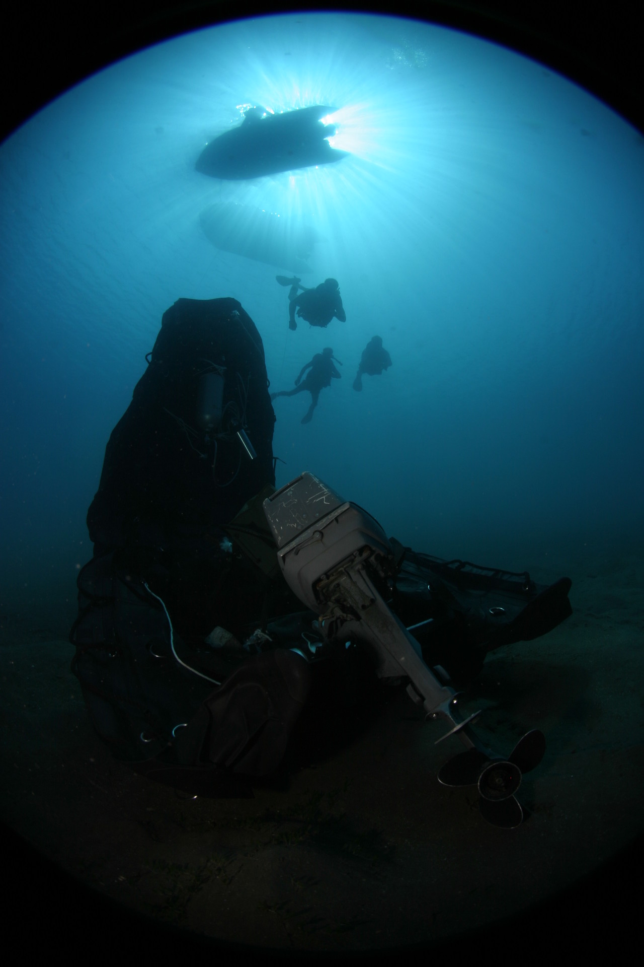 UNDERWATER CACHE